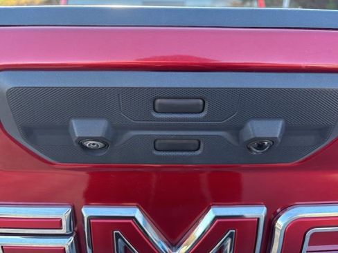 Used 2023 GMC Sierra 2500 SLT w/ SLT Convenience Package image 6