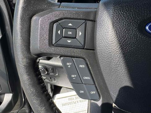 Used 2019 Ford F150 XLT w/ Equipment Group 302A Luxury AWD/4WD image 14