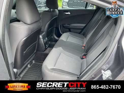 Used 2018 Dodge Charger R/T w/ Driver Confidence Group RWD image 10