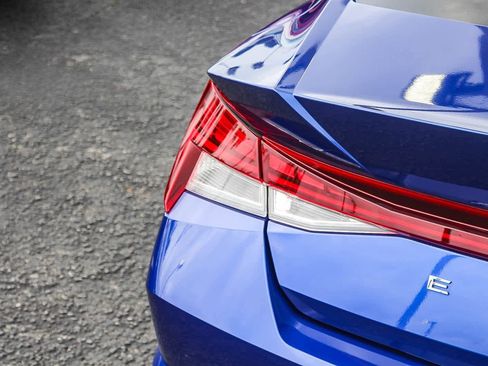 Used 2023 Hyundai Elantra Blue w/ Cargo Package image 6