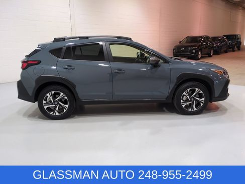 Certified 2025 Subaru Crosstrek 2.5i Premium AWD/4WD image 2