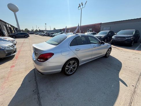 Used 2017 Mercedes-Benz C 300 Sedan image 24