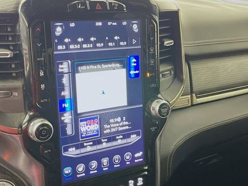Used 2019 RAM 1500 Limited AWD/4WD image 14