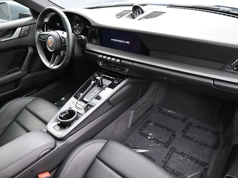Certified 2024 Porsche 911 Carrera RWD image 31
