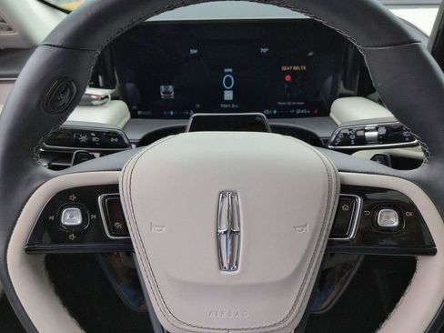 Used 2025 Lincoln Aviator Reserve w/ Illumination Package AWD/4WD image 29