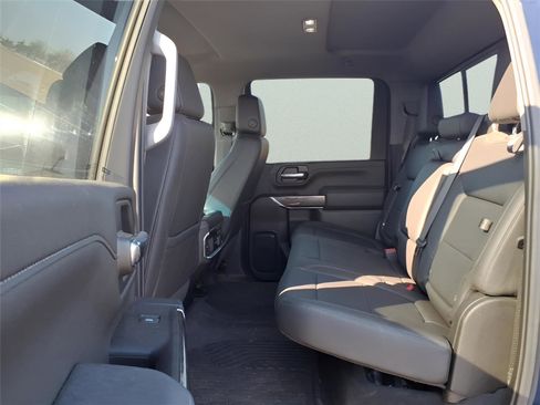 Used 2023 Chevrolet Silverado 2500 LTZ image 13