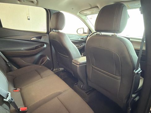 Used 2024 Buick Encore GX Preferred FWD image 29