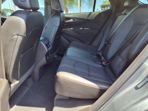 Used 2024 Chevrolet Equinox RS FWD image 15