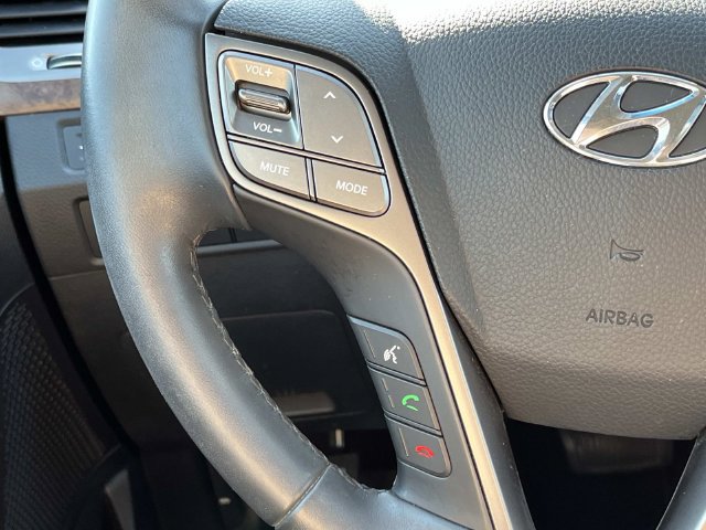 Used 2017 Hyundai Santa Fe SE w/ SE Premium Package 02 AWD/4WD image 39