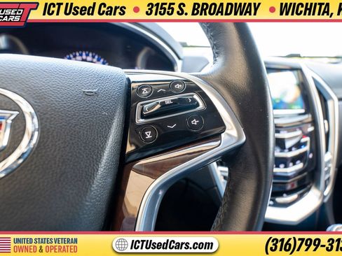 Used 2016 Cadillac SRX Luxury FWD image 15