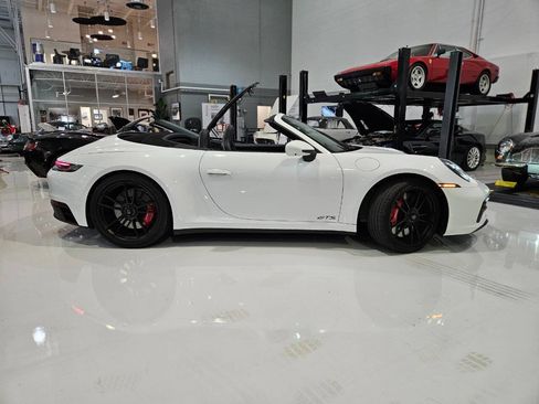 Used 2022 Porsche 911 Carrera GTS 2dr Cabriolet image 24
