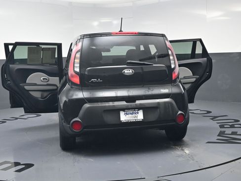 Used 2014 Kia Soul FWD image 27