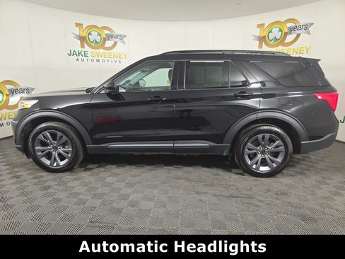 Used 2024 Ford Explorer XLT w/ Equipment Group 202A AWD/4WD image 4
