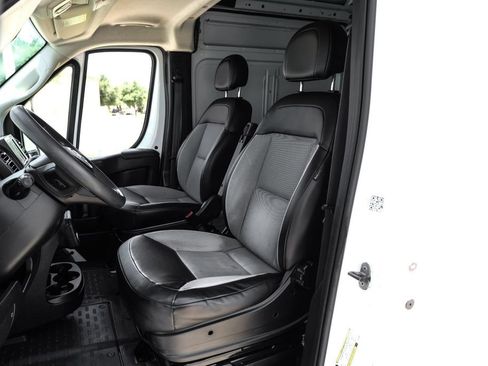 Used 2023 RAM ProMaster 2500 FWD image 29