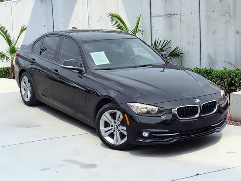 Used 2016 BMW 328i Sedan RWD image 2