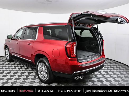 Certified 2024 GMC Yukon XL Denali image 36