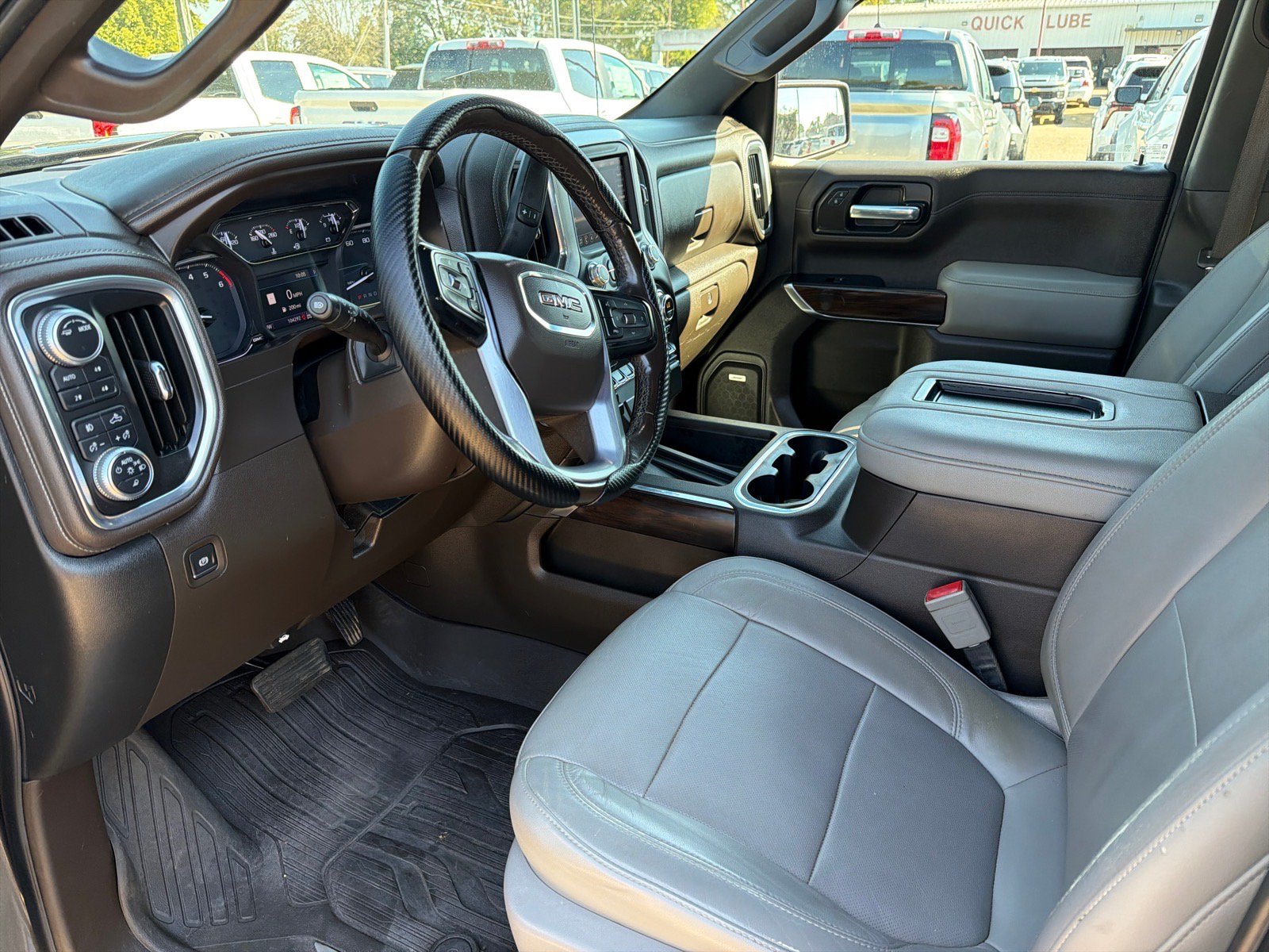 Used 2020 GMC Sierra 1500 SLT w/ SLT Premium Plus Package AWD/4WD image 9