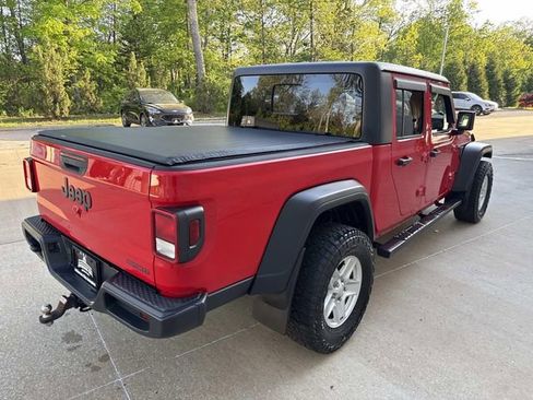Used 2020 Jeep Gladiator Sport w/ Quick Order Package 24S image 4