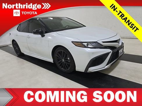 Used 2023 Toyota Camry XSE w/ Navigation Package FWD image 4