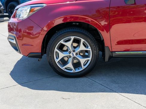 Used 2018 Subaru Forester 2.5i Touring AWD/4WD image 31