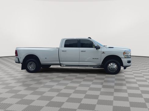 Used 2024 RAM 3500 Laramie w/ Towing Technology Group AWD/4WD image 2