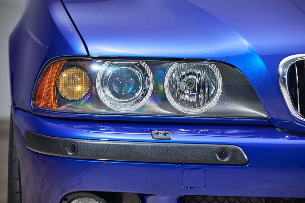 Used 2002 BMW M5 RWD image 12
