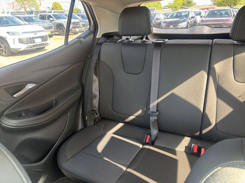 Used 2026 Buick Encore GX Preferred FWD image 33