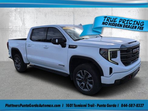 Used 2022 GMC Sierra 1500 AT4 w/ AT4 Premium Package AWD/4WD image 1