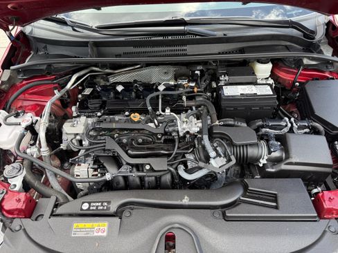 Used 2025 Toyota Corolla LE FWD image 32