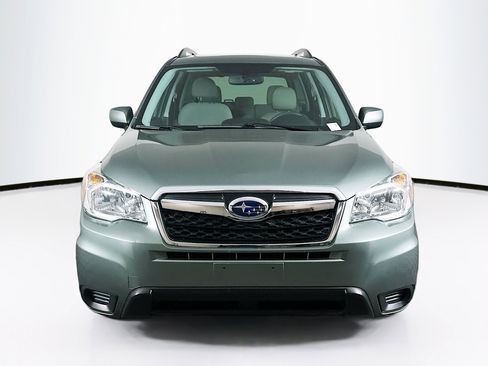 Used 2015 Subaru Forester 2.5i Premium w/ All-Weather Package AWD/4WD image 2
