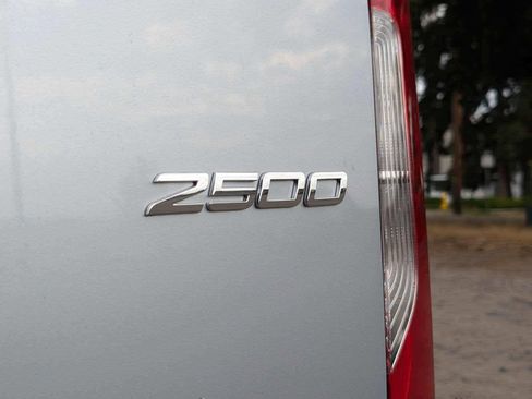 New 2025 Mercedes-Benz Sprinter 2500 image 18