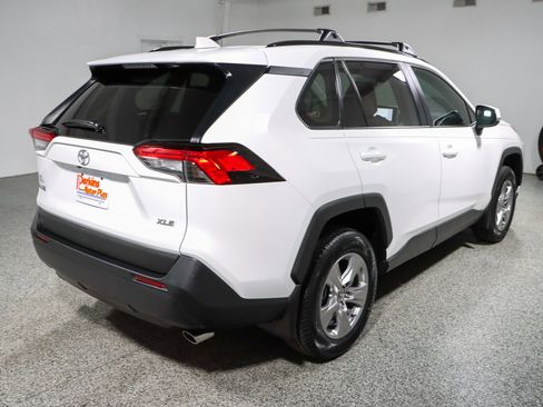 Used 2024 Toyota RAV4 XLE w/ Convenience Package FWD image 7
