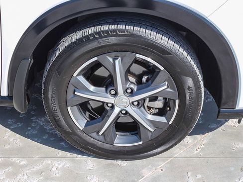Certified 2024 Honda HR-V EX-L image 10