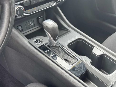 Used 2025 Nissan Sentra S FWD image 26