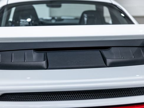 Certified 2025 Porsche 911 GT3 RWD image 26