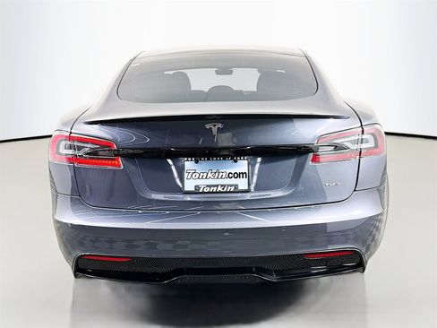 Used 2021 Tesla Model S Plaid image 6