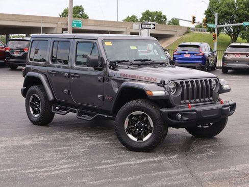 Used 2018 Jeep Wrangler Unlimited Rubicon AWD/4WD image 2