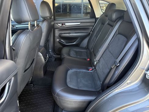 Used 2018 MAZDA CX-5 Touring w/ Preferred Equipment Package FWD image 15
