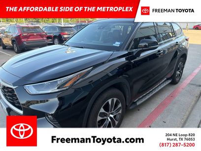 Used 2021 Toyota Highlander XLE