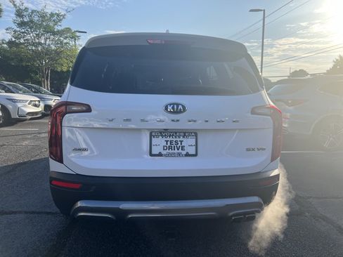 Used 2021 Kia Telluride SX w/ SX Prestige Package AWD/4WD image 4