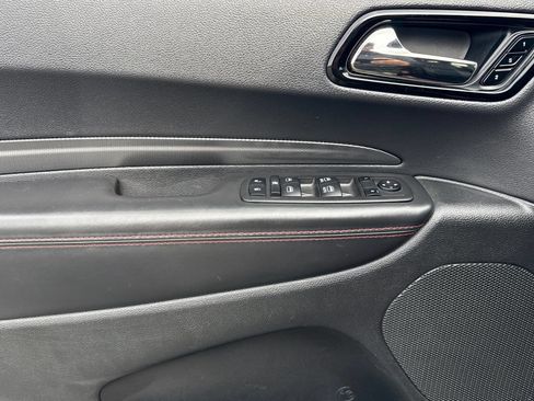 Used 2023 Dodge Durango GT AWD/4WD image 11