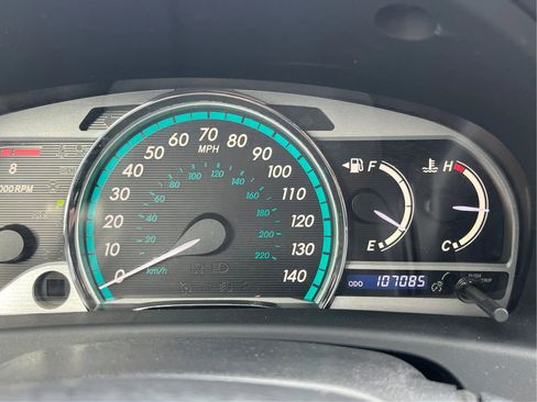 Used 2010 Toyota Venza AWD image 16