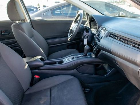 Used 2022 Honda HR-V LX image 21
