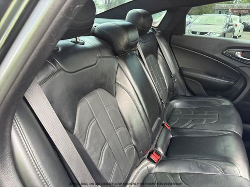 Used 2016 Chrysler 200 S w/ Navigation & Sound Group I AWD/4WD image 18