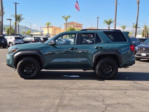 Used 2025 Toyota 4Runner TRD Off-Road Premium image 9