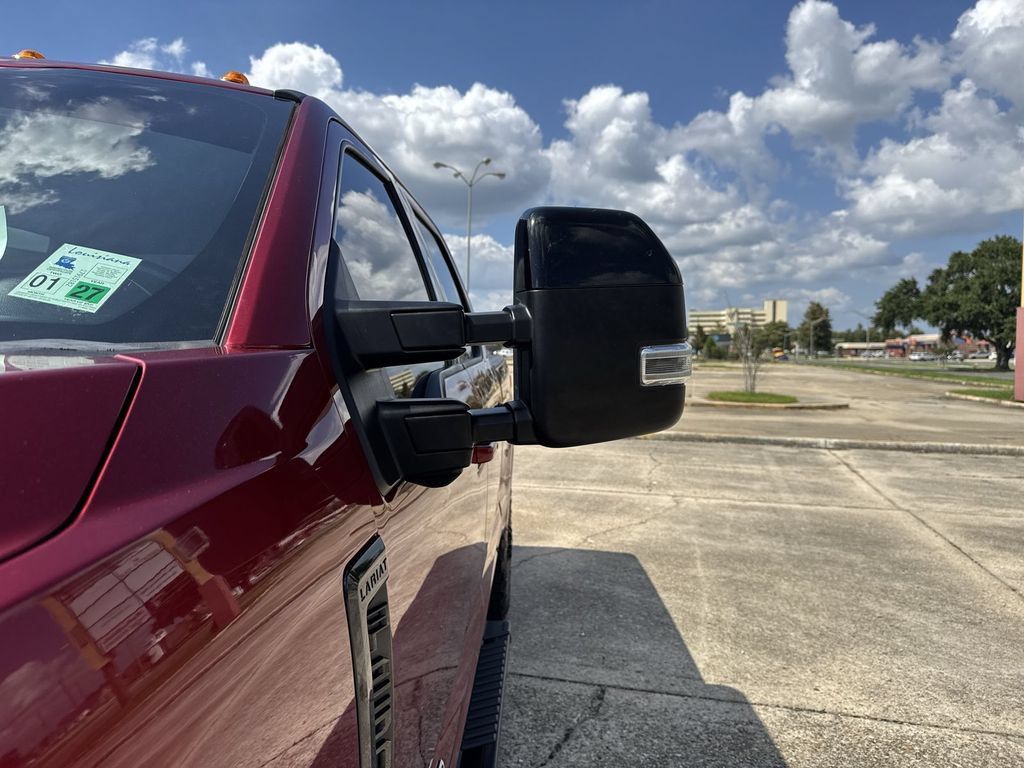 Used 2019 Ford F250 Lariat w/ Lariat Ultimate Package AWD/4WD image 11