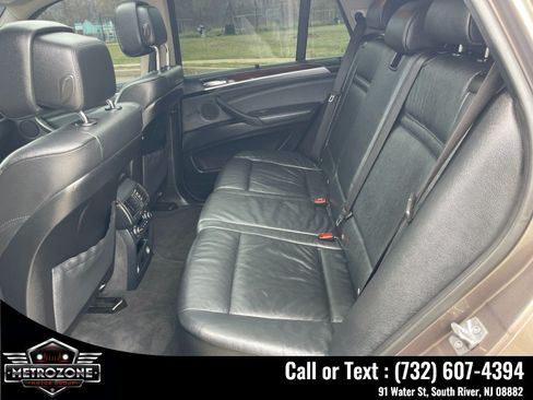 Used 2011 BMW X5 xDrive35i w/ Technology Pkg AWD/4WD image 21