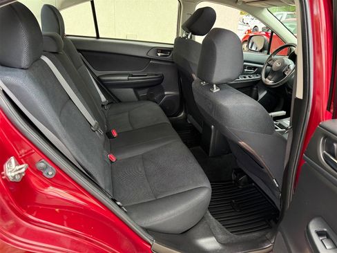 Used 2013 Subaru Impreza 2.0i Premium AWD/4WD image 5