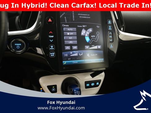 Used 2017 Toyota Prius Prime Premium image 20