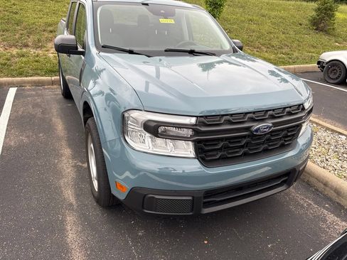 Used 2023 Ford Maverick XL FWD image 7